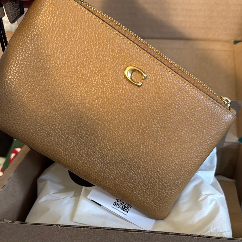 Coach Tan Leather Wristletwith Gold Hardware - Picture 6 of 6